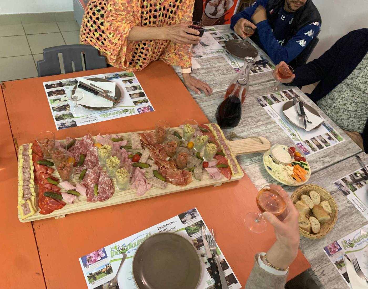 lepetitbois46_Leyme_ses plateaux apéro