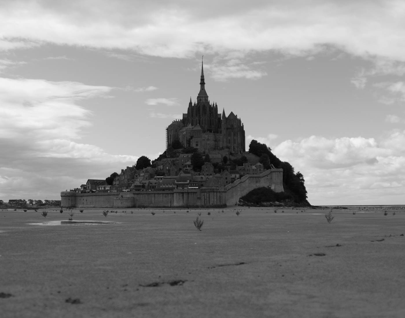 Le MONT SAINT MICHEL A 54  km de DINAN