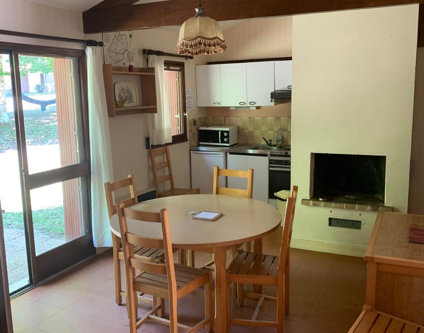 séjour cuisine camping Lot ouvert toute l'année