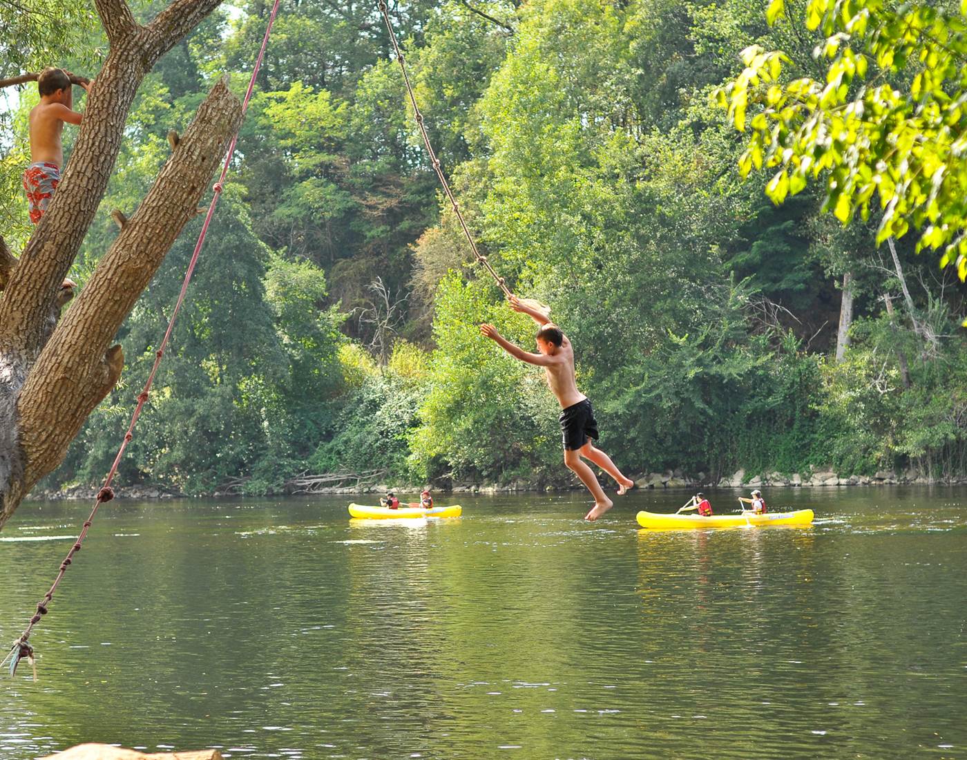 Baignade dans la Dordogne
