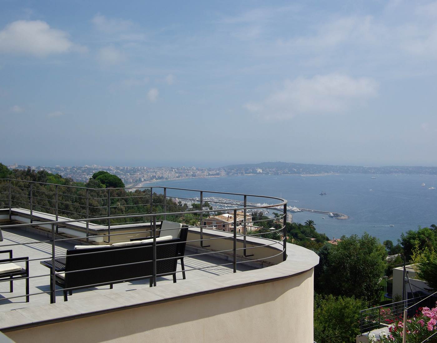 amazing sea vue villa with roof top south france riviera
