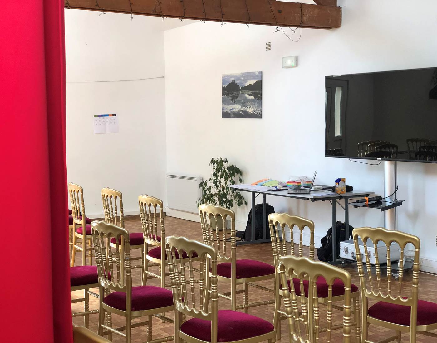 Salle chapelle, configuration théâtre