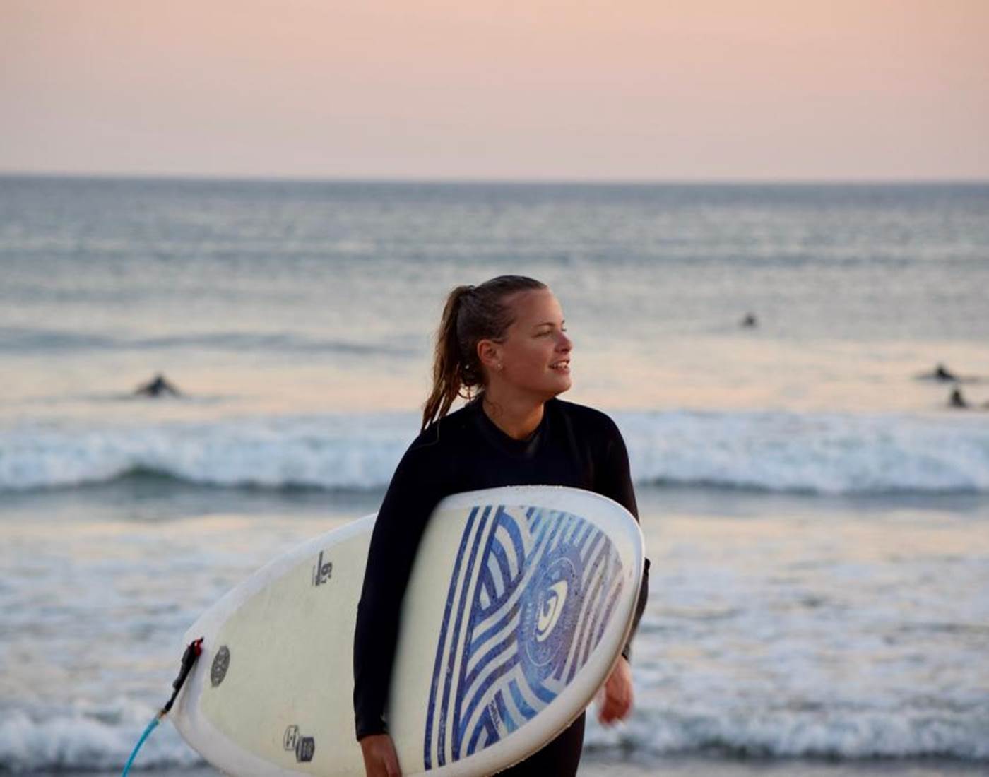Surf plage de Dourveil Névez-page