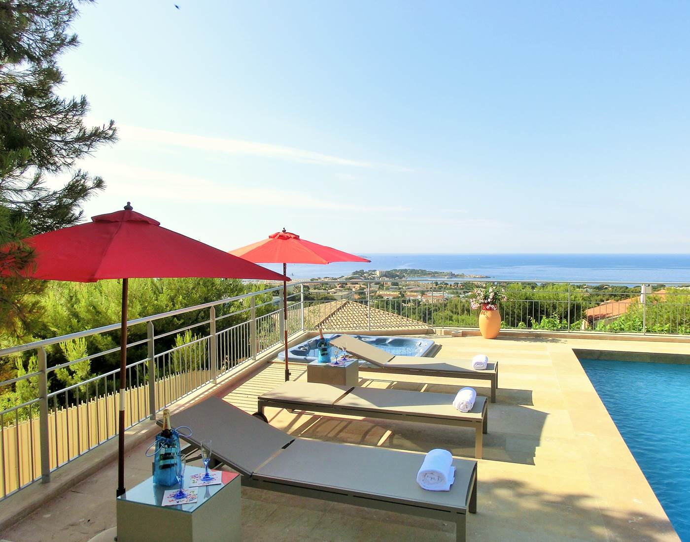 Piscine Villa Azur Golf