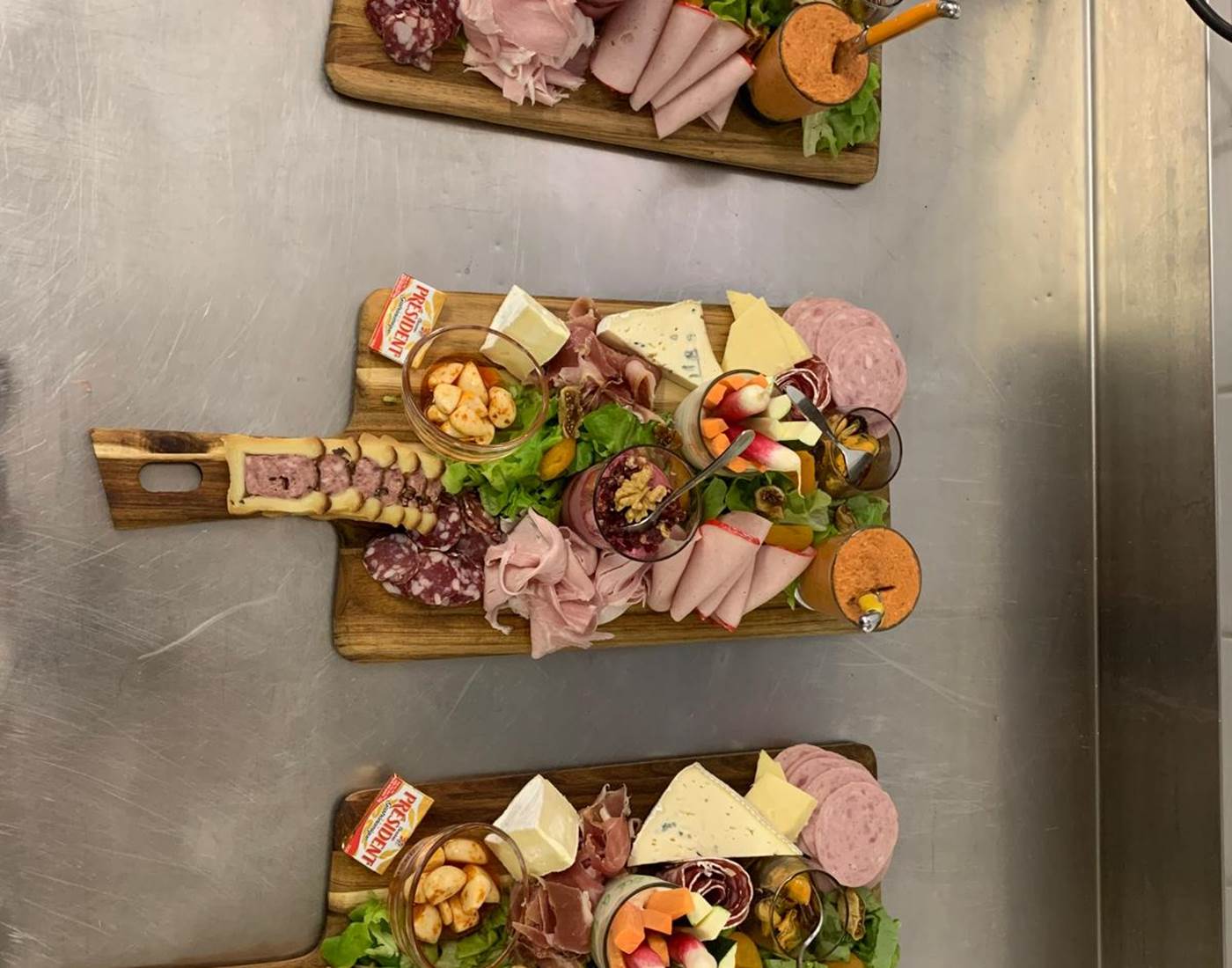 repas traiteur Gite de groupe Occitanie