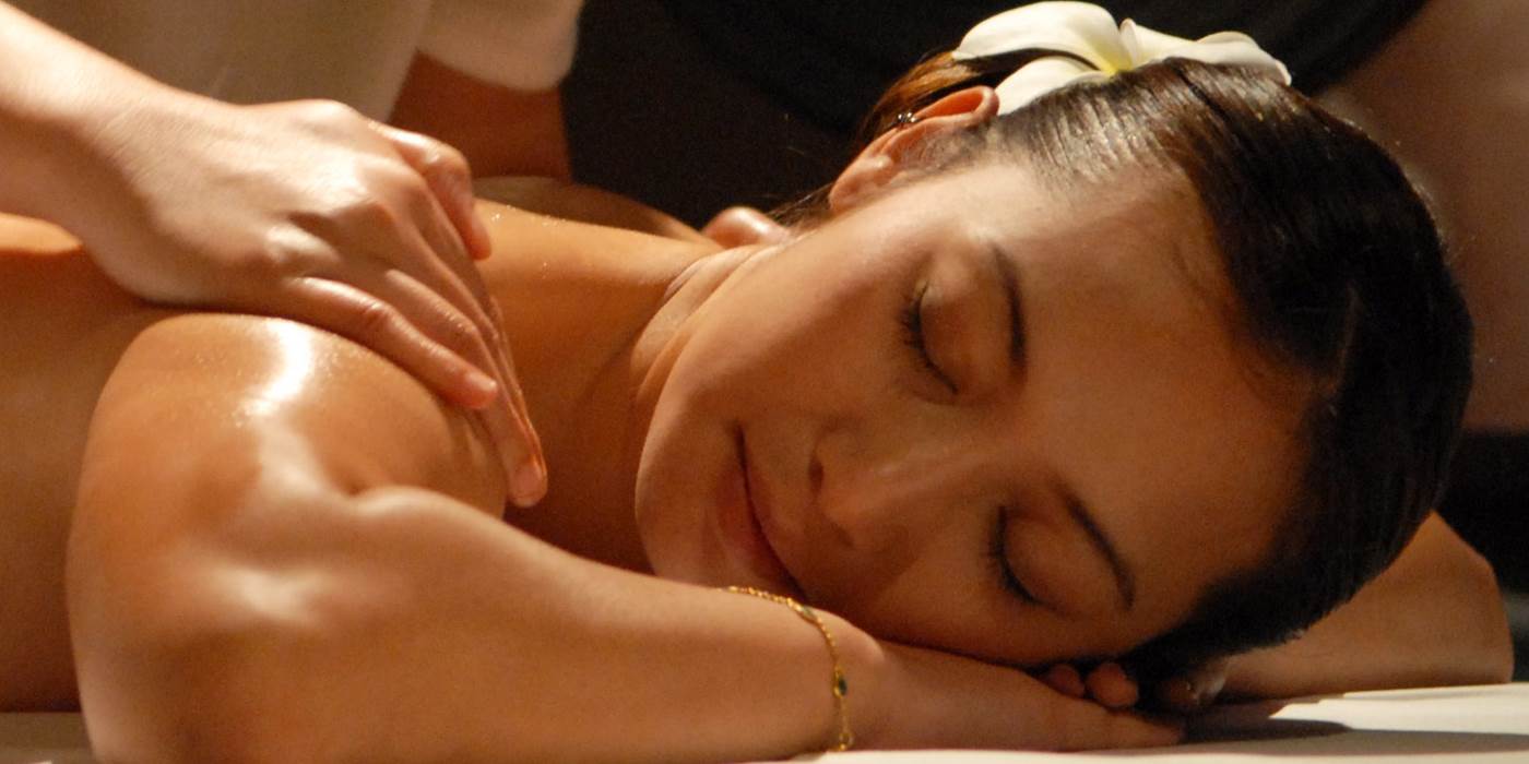 Massage Bien Etre aux Huiles essentielles