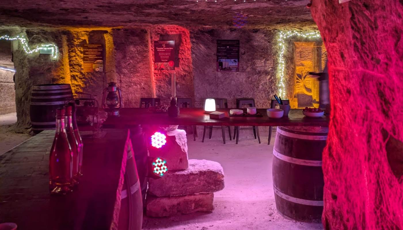 Troglo Degusto - espace dégustation-photo-page