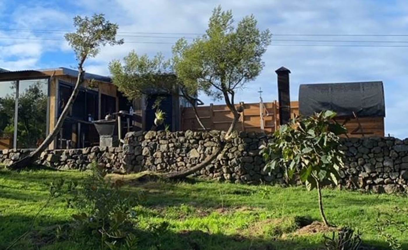 meuble-de-tourisme-au-pied-au-pied-du-volcan