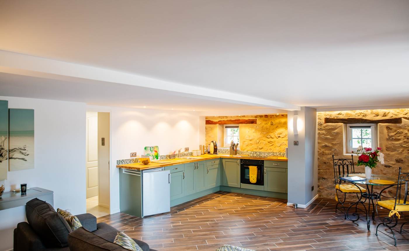 CUISINE EQUIPEE GITE DES MAGNOLIAS