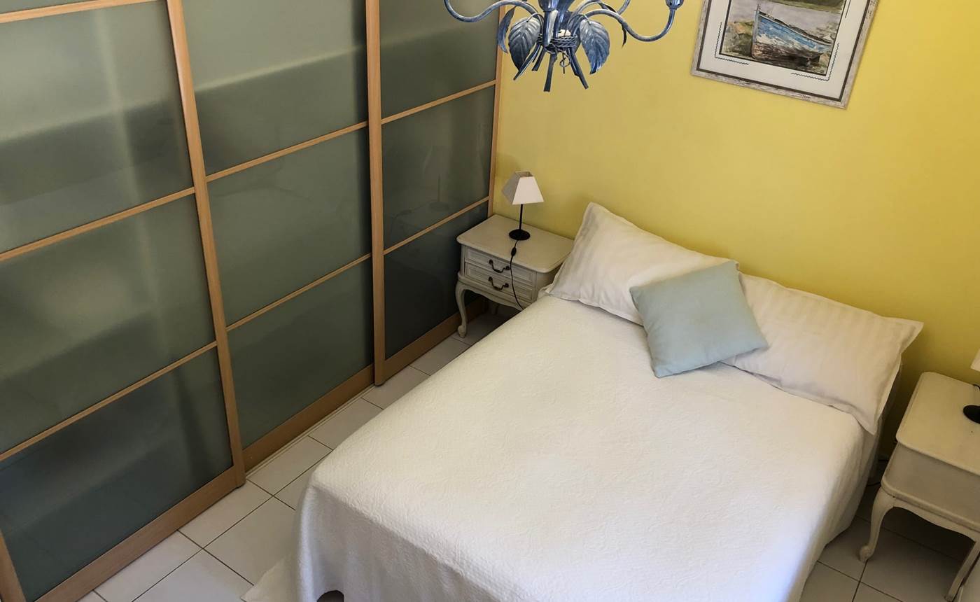 Chambre Riou Fer lit 140