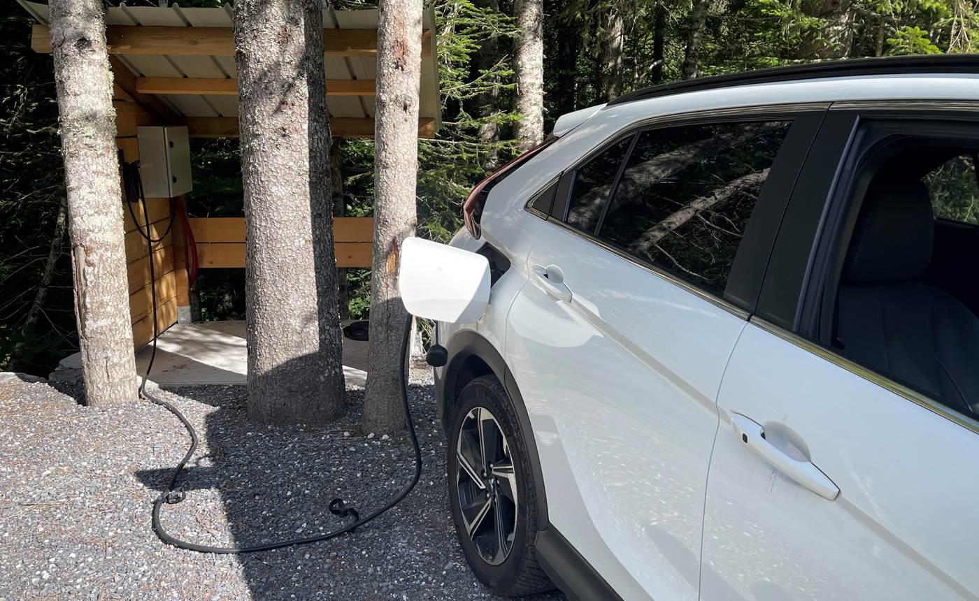 Borne de recharge 7KW sur le réseau