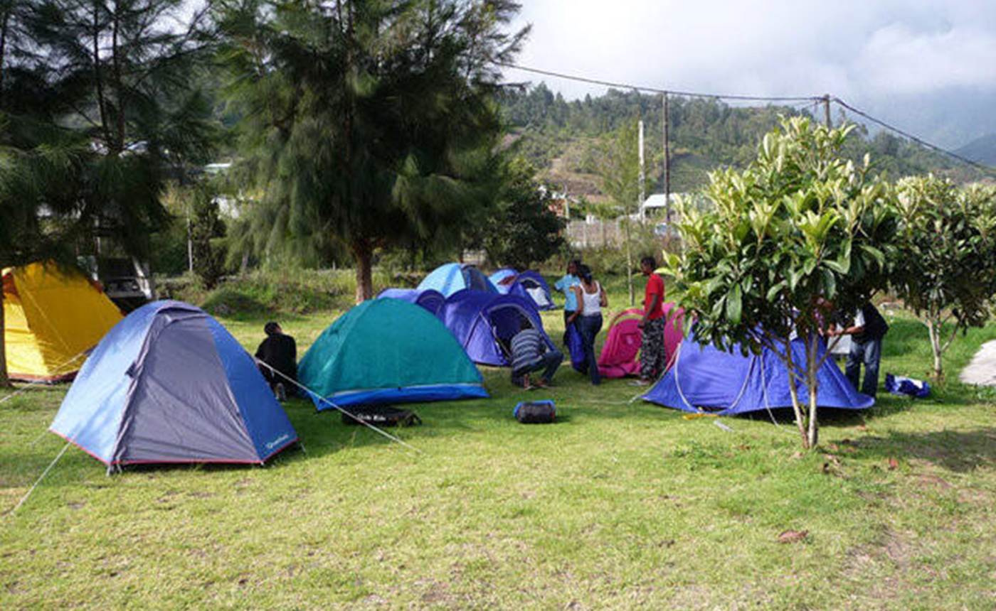 CAMPING-CHEZ-JULIEN-Emplacement-pour-tente