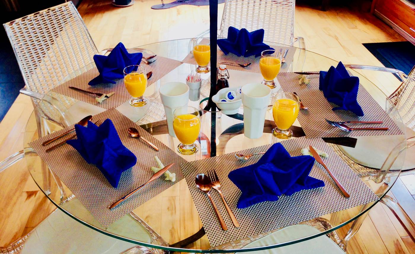 petit déjeuner parmi nous