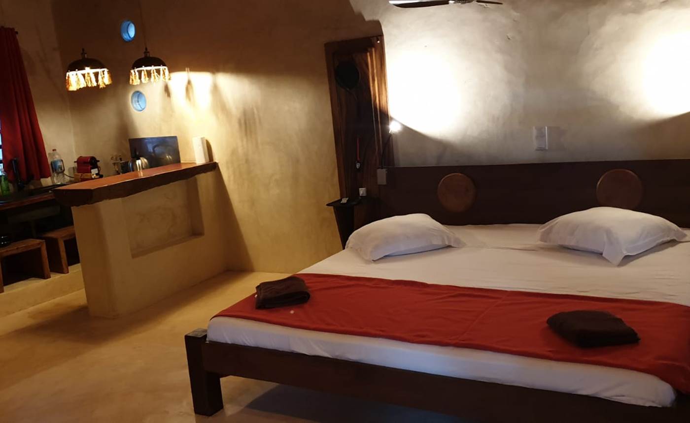 B4 Kitchinette et lit