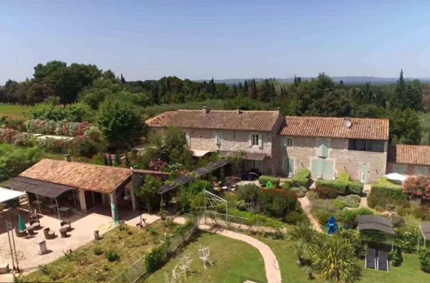 vue aérienne du mas des figues