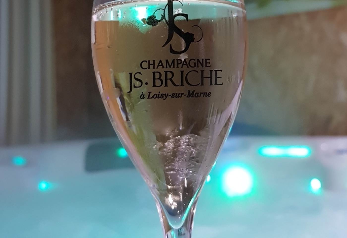 Champagne JS Briche