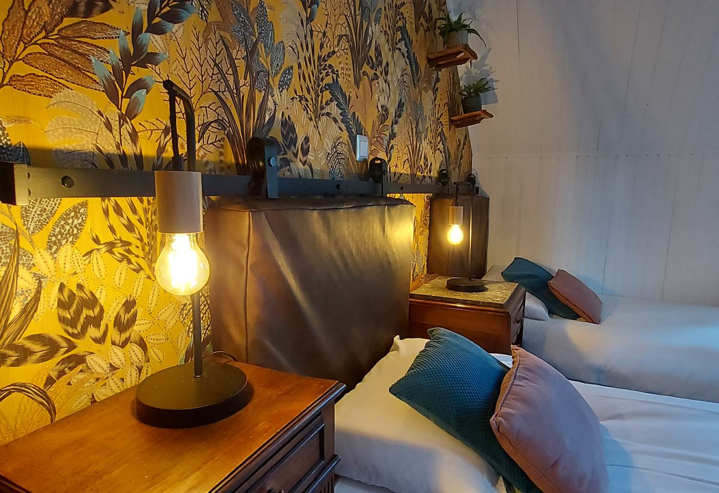 Port de Bales bedroom twin beds - 2nd floor