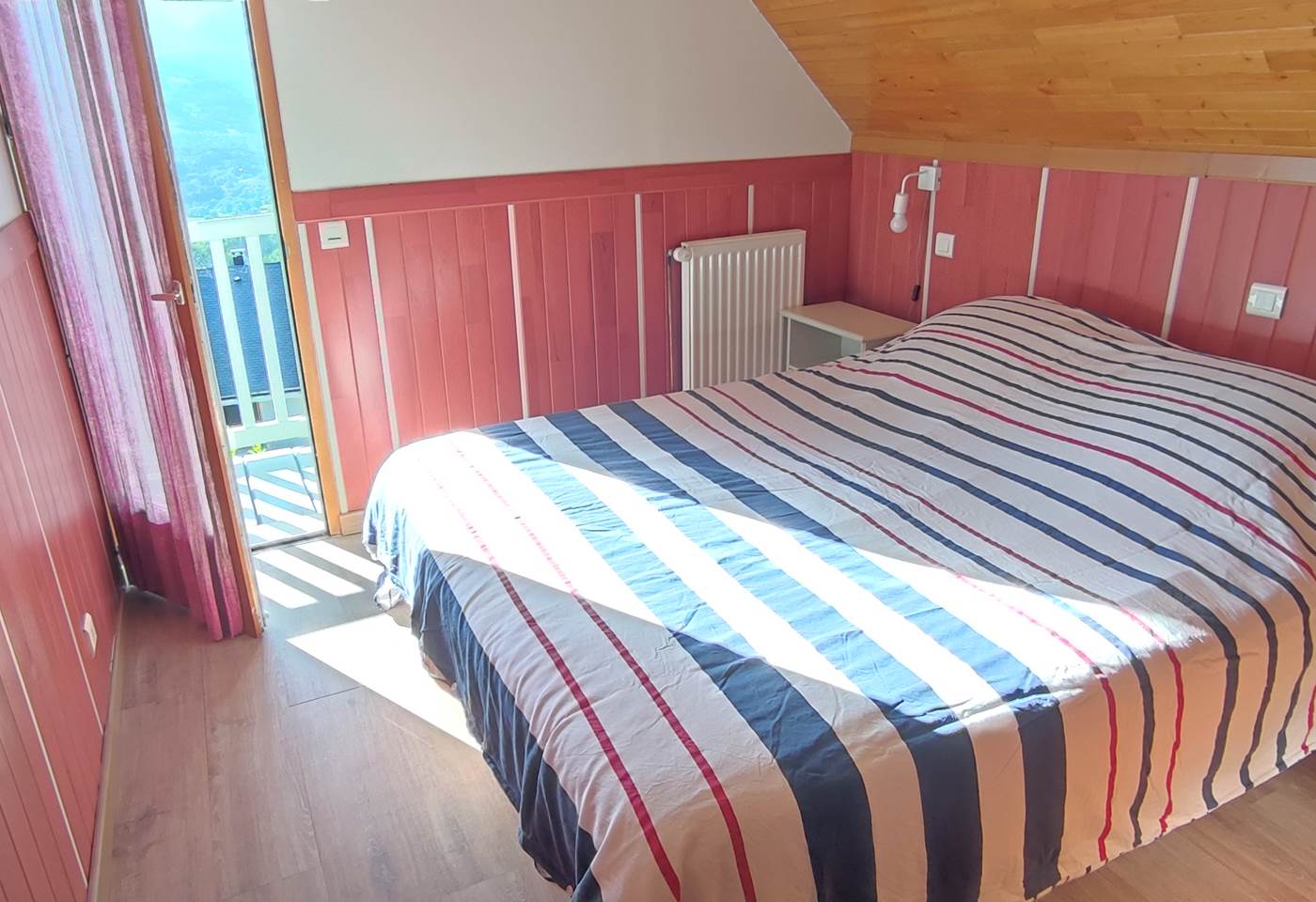 Chambre 1, lit de 160