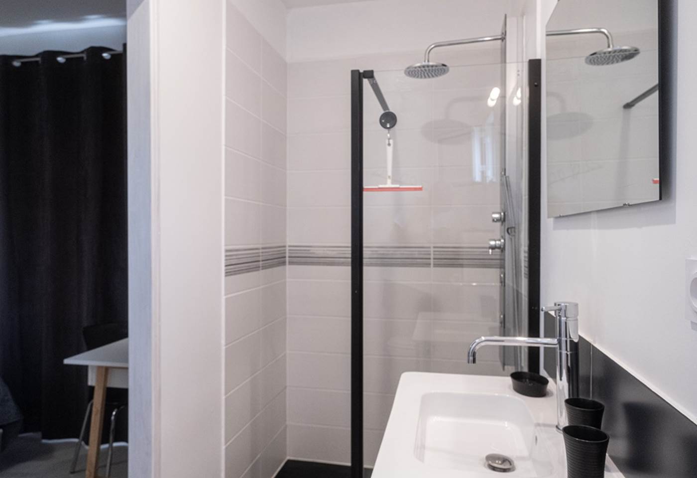 Chambre parentale - salle d'eau avec WC