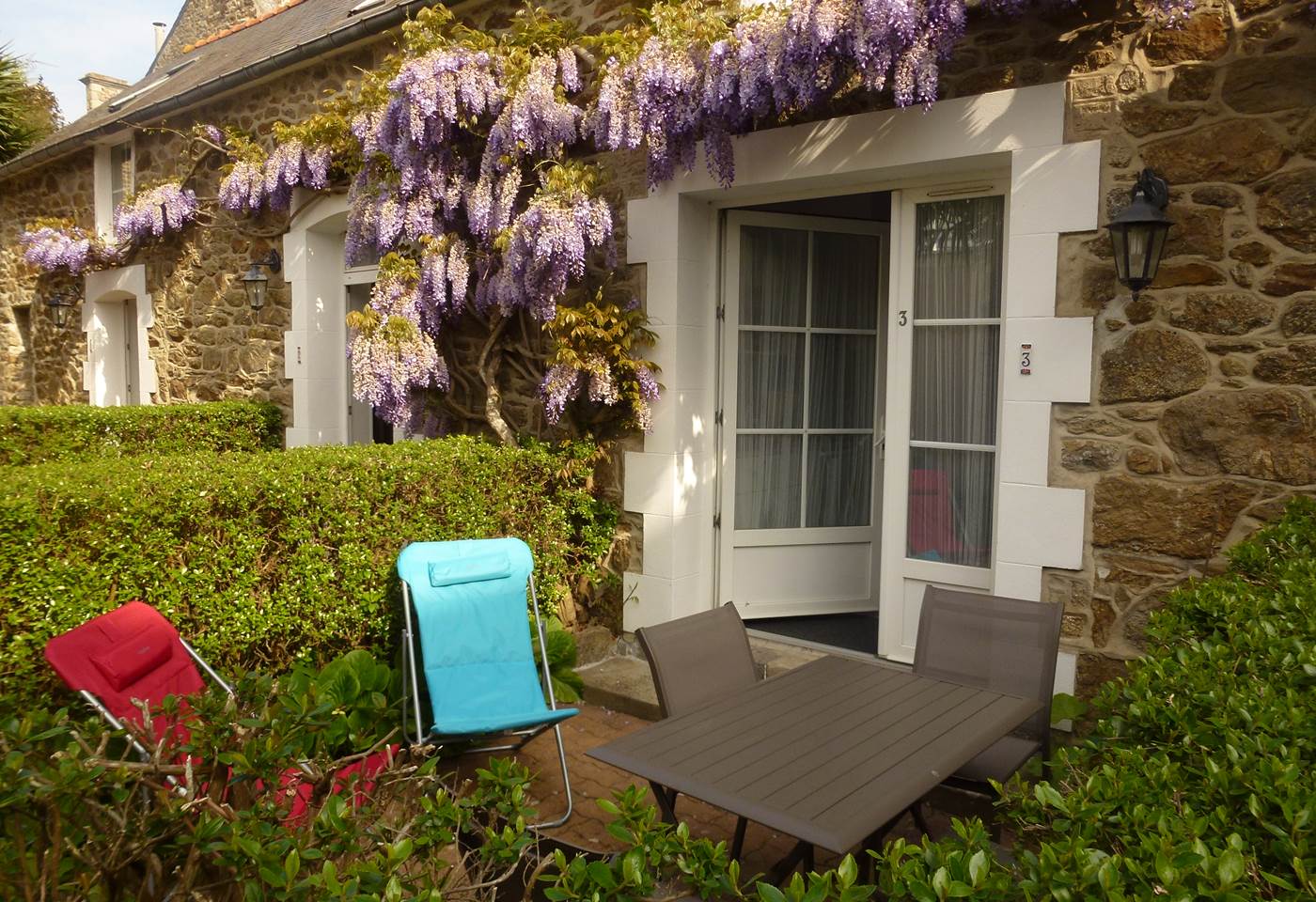 Clos de la Fontaine, terrasse du 3