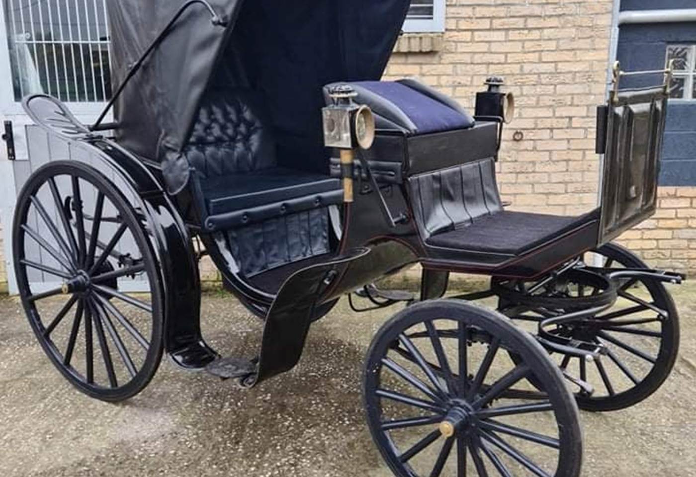 Notre calèche d'époque 2 personnes