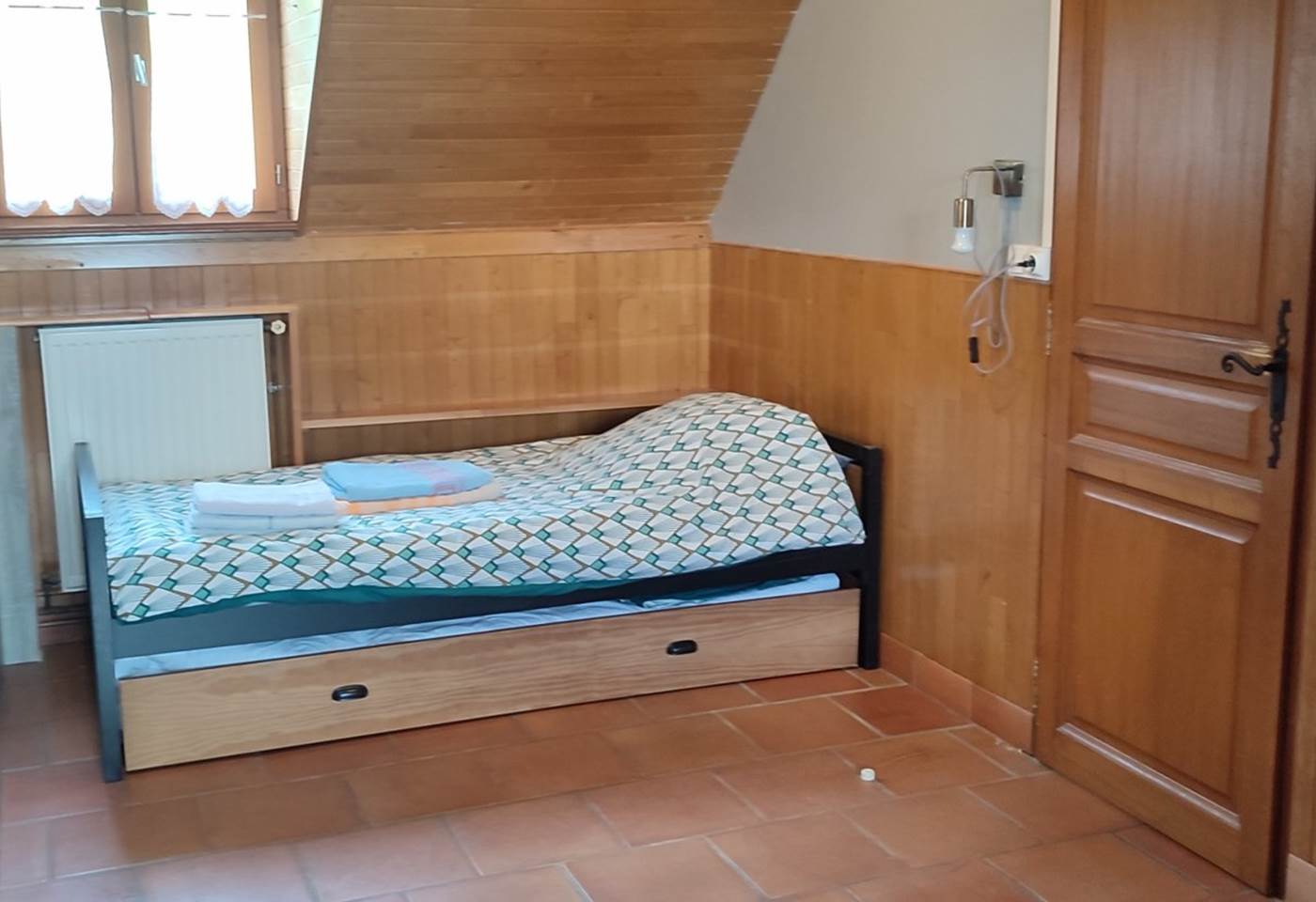 La grande chambre, 2 lits gigogne