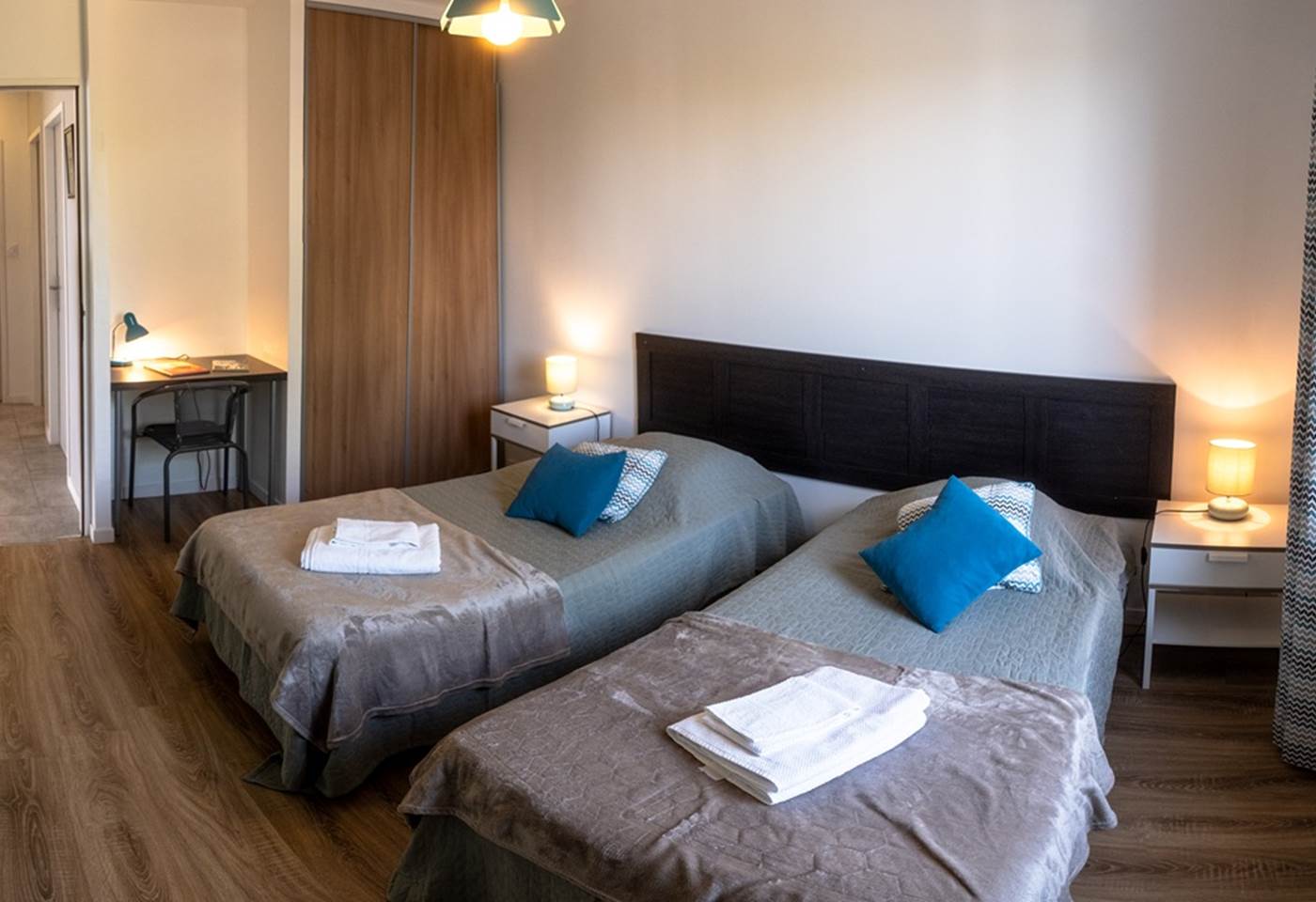 Chambre 2 avec lit double