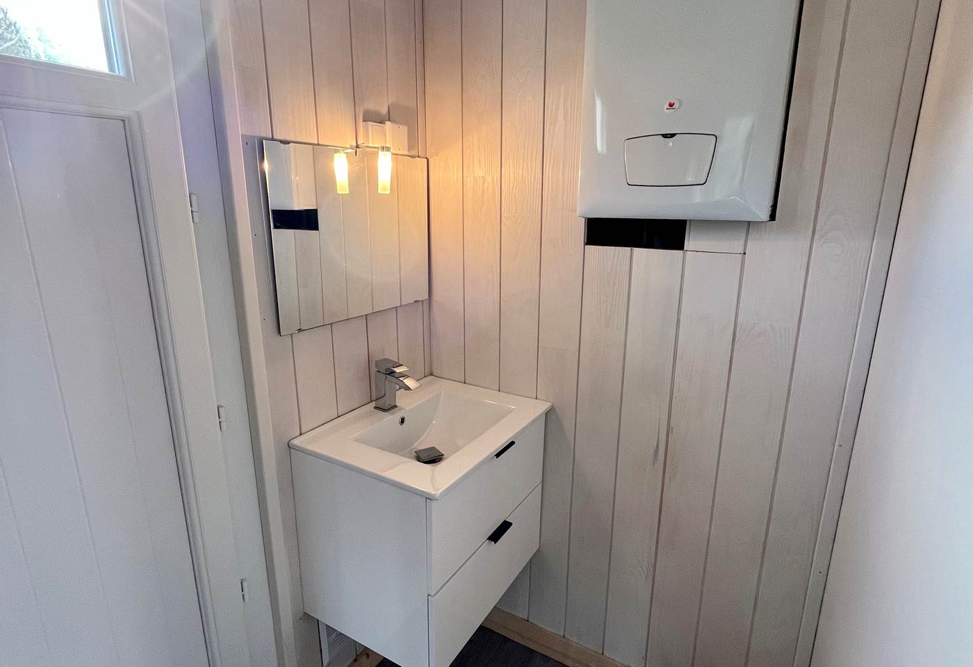 Le lavabo de la dépendance