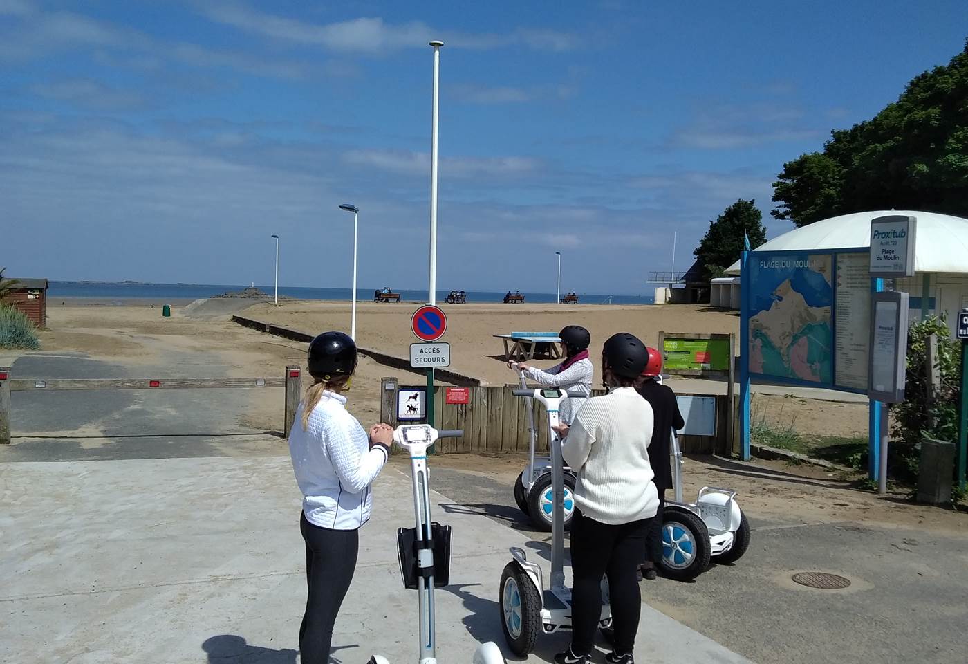 Plage des Godelins , Etables sur mer