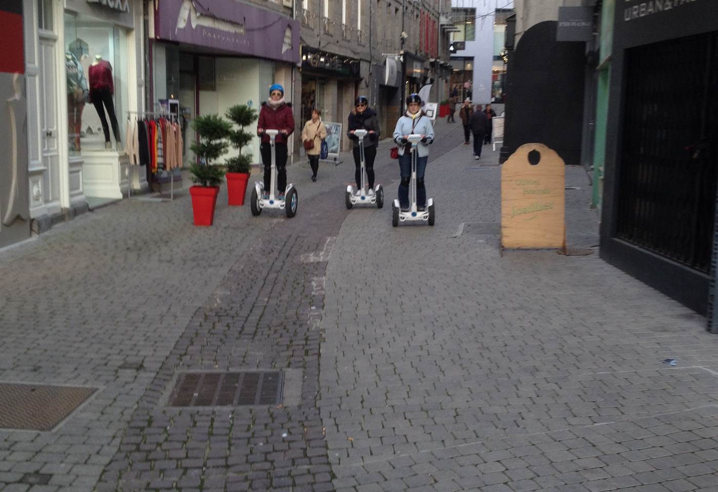 Rue piétonne avant retour base de départ. 18112017.