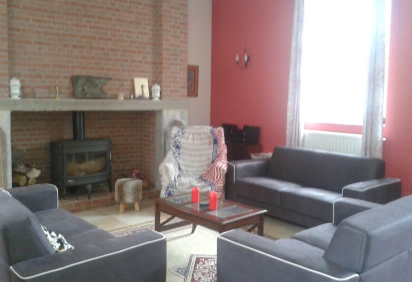 Salon  et poêle à bois