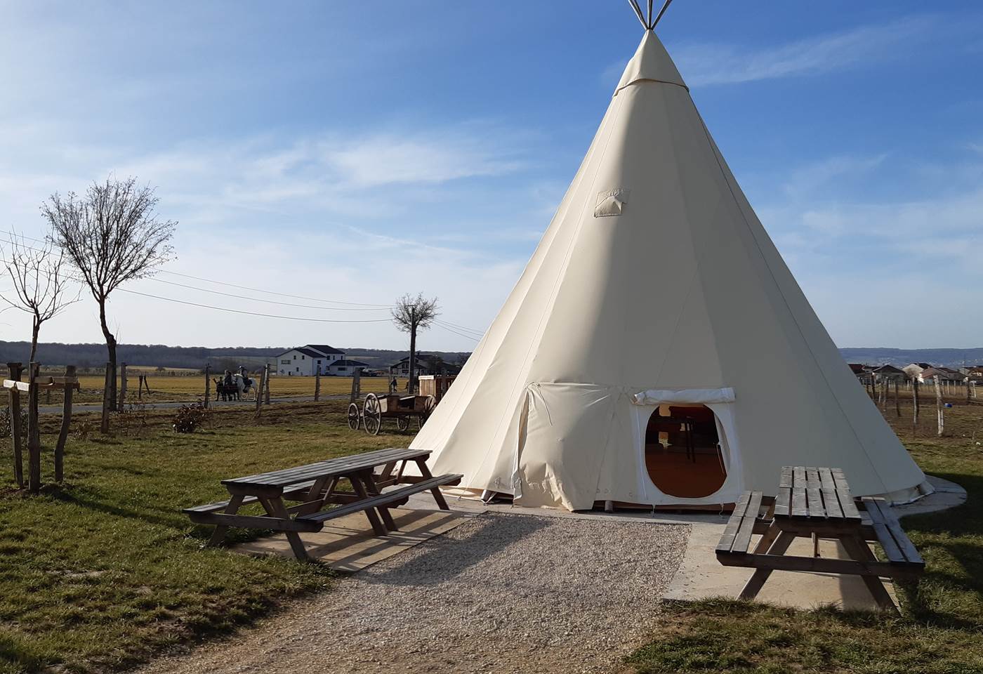 Grand tipi