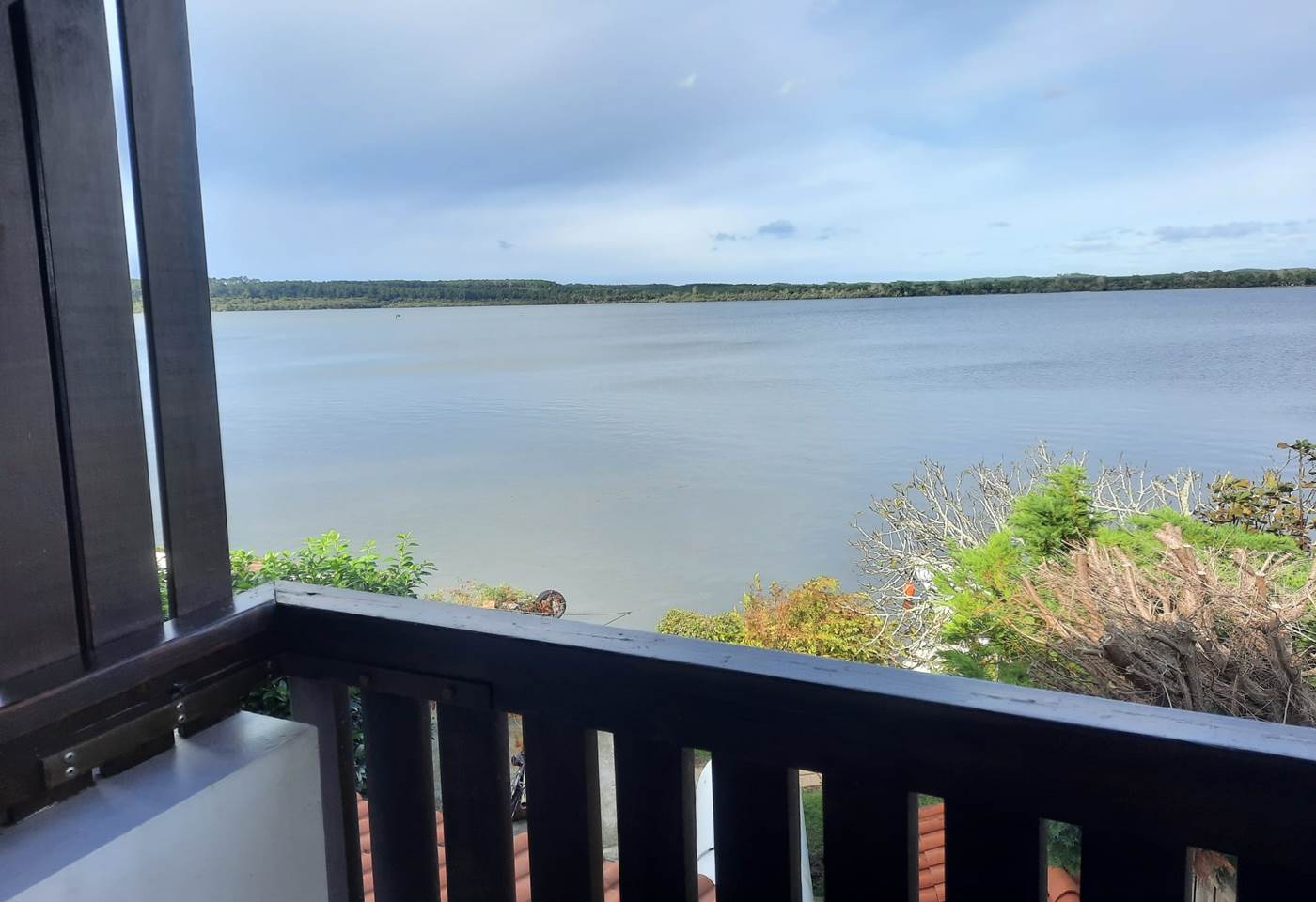 Balcon vue sur le lac