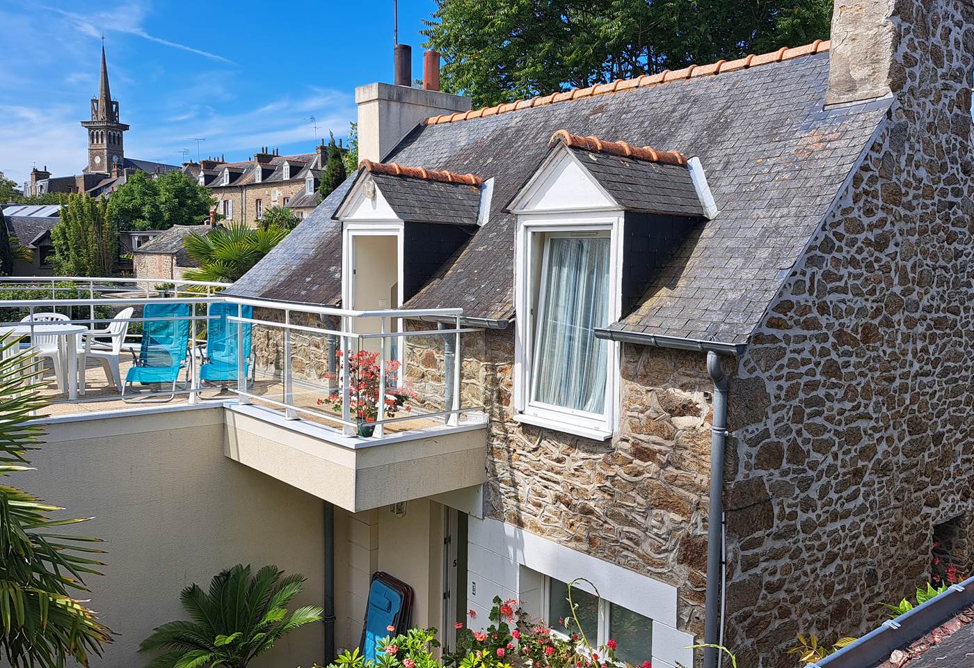 Clos de la Fontaine vue extérieure du N°5