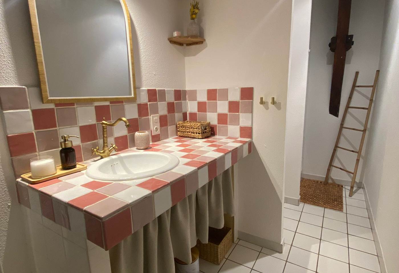 Salle du Bain Safran