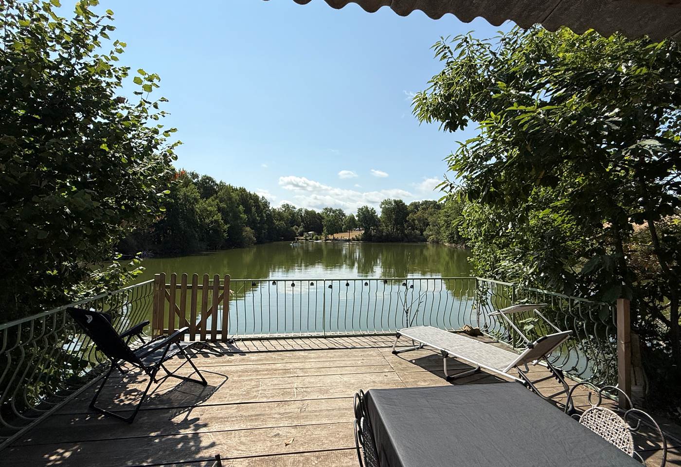 20250715_093941146_iOS