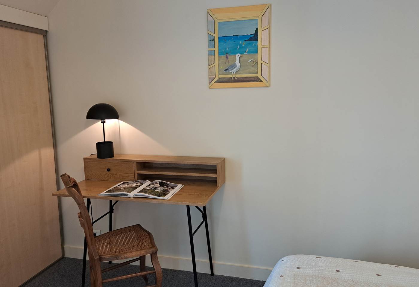 Clos de la Fontaine Dinard, coin bureau chambre du N°5