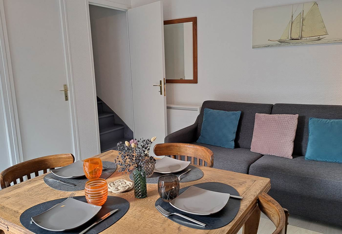 Clos de la Fontaine acce`s a` l'e´tage du 3