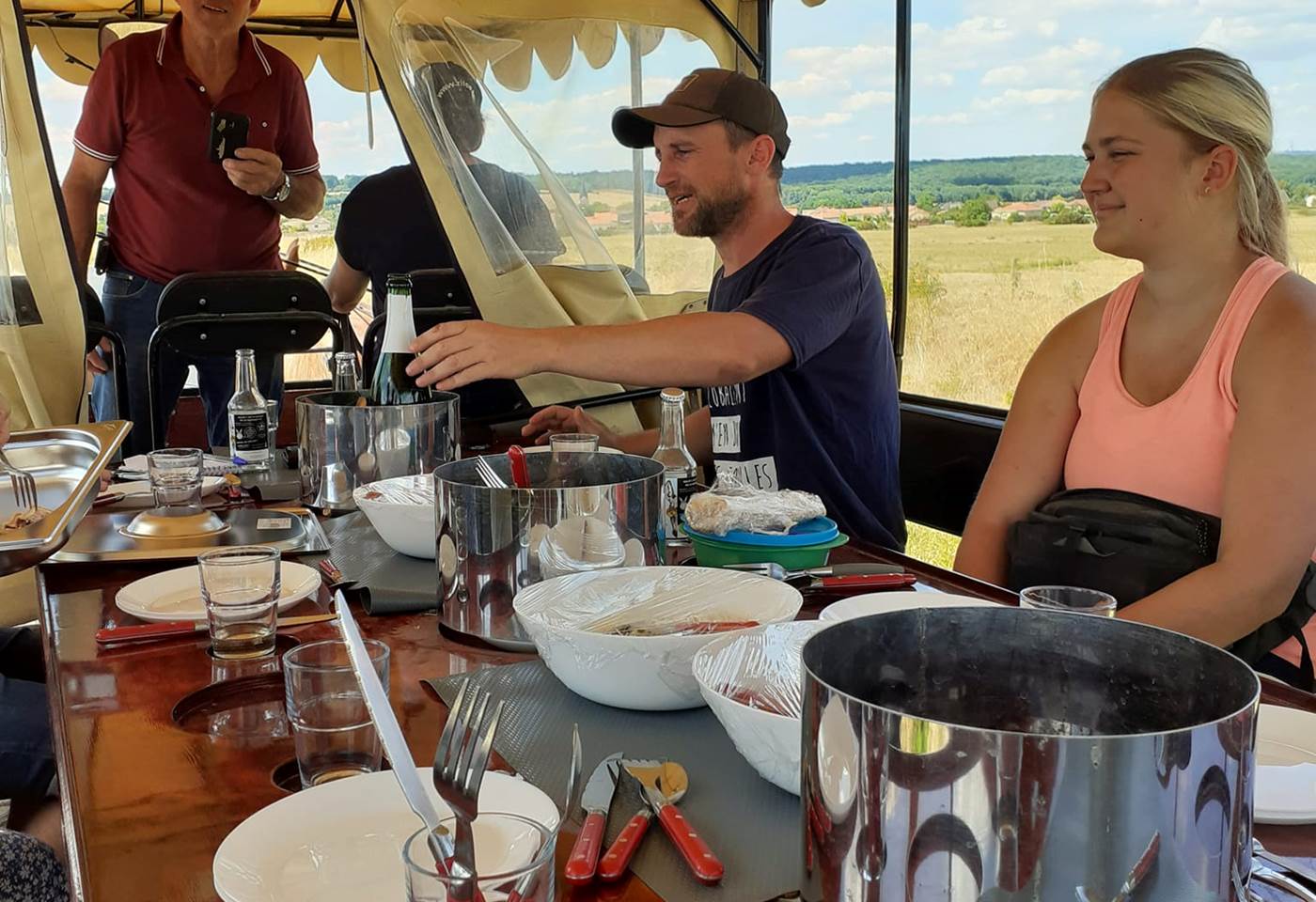 296436744_3340227032859435_4556260257643970443_n