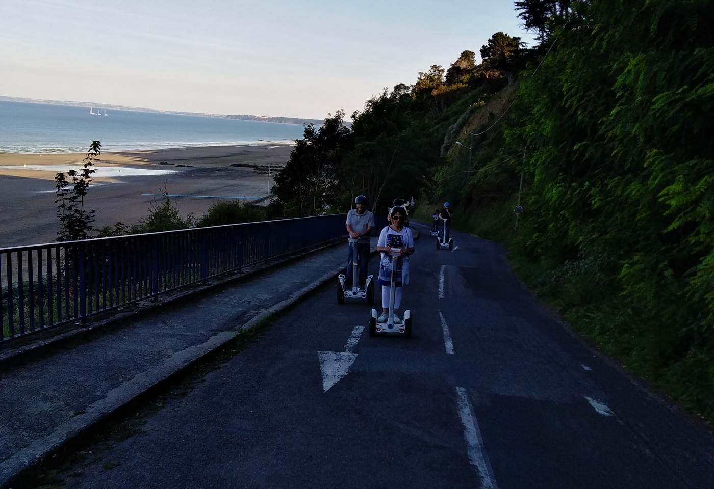 Balade gyropode , retour plage Godelins . 08/2018