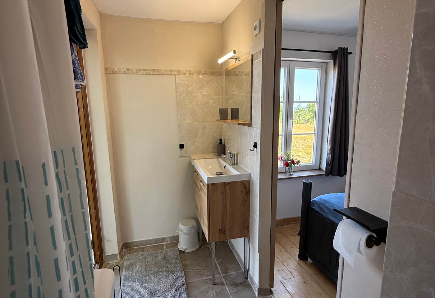 20250715_092710204_iOS