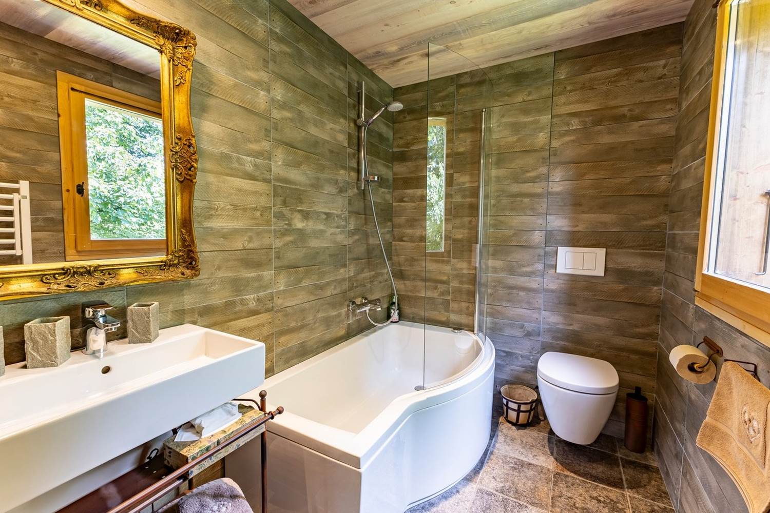 La sdb : Thème l'étable