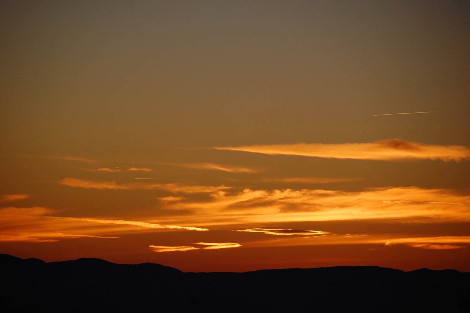 Lever de soleil sur la Montagne de Lure