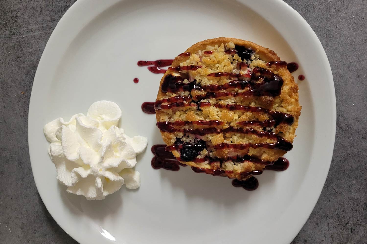 Crumble pommes myrtilles