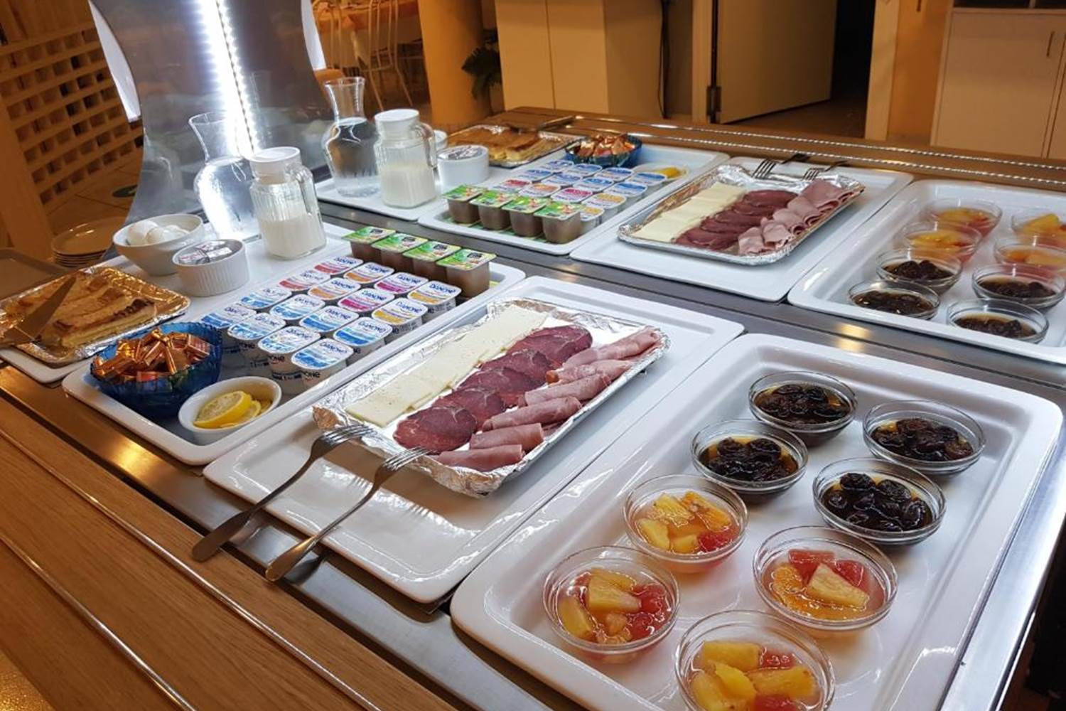 restaurant_lourdes_hotel_de_paris