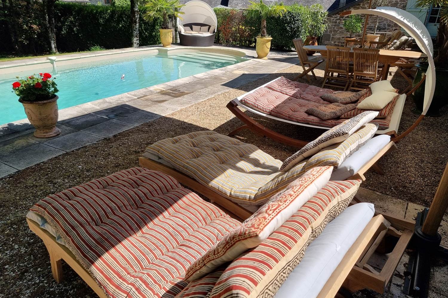 La terrasse aux futons langoureux