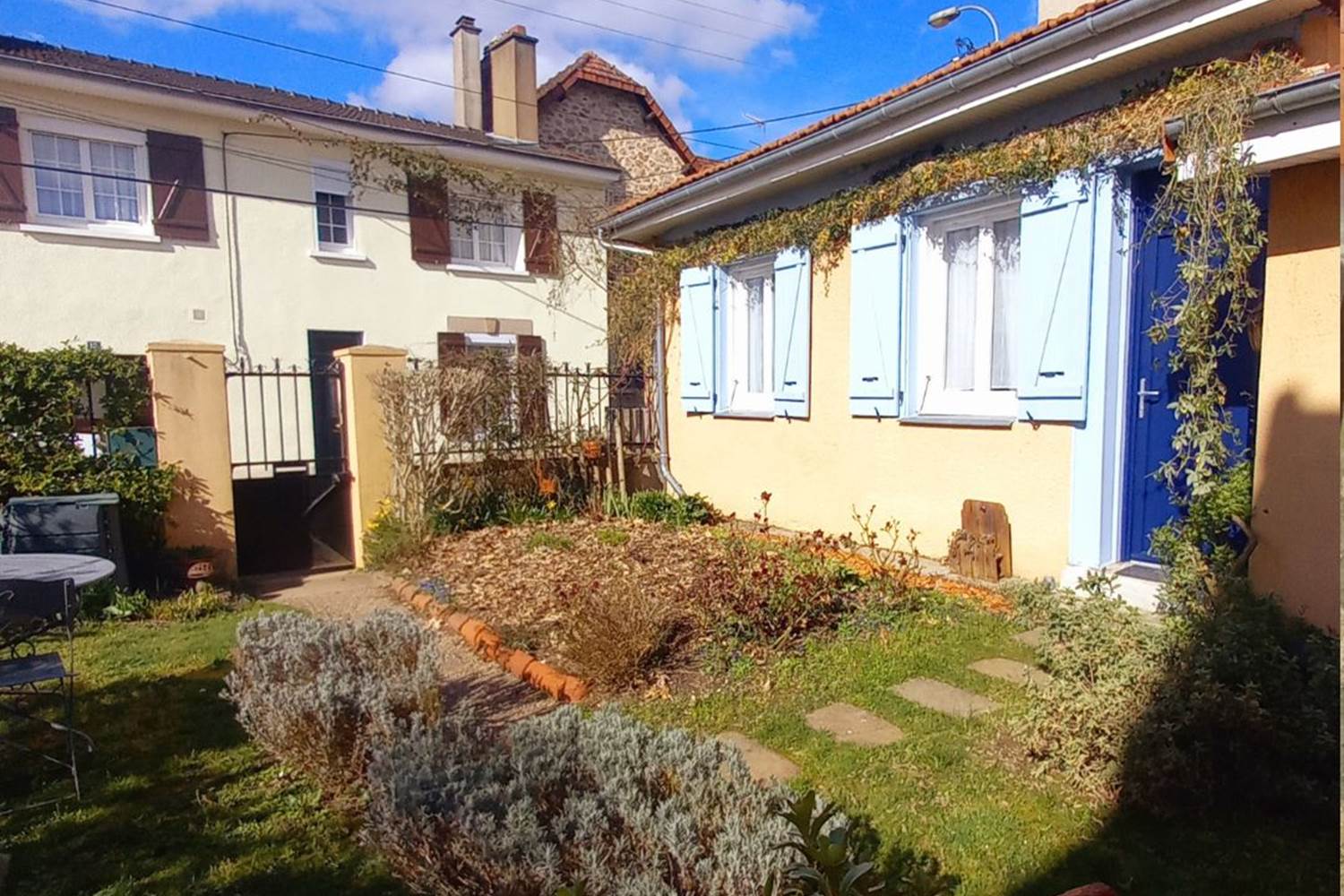 C'est le printemps à la chambre d'Hôtes l'Éphémère