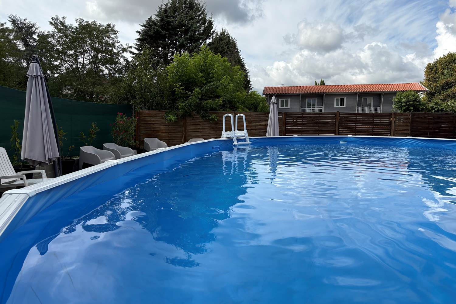 PISCINE AUERGE DE LAMAGISTERE