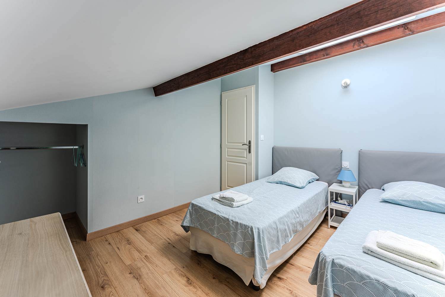 Chambre 2 lits simple 80x200 gîte 2