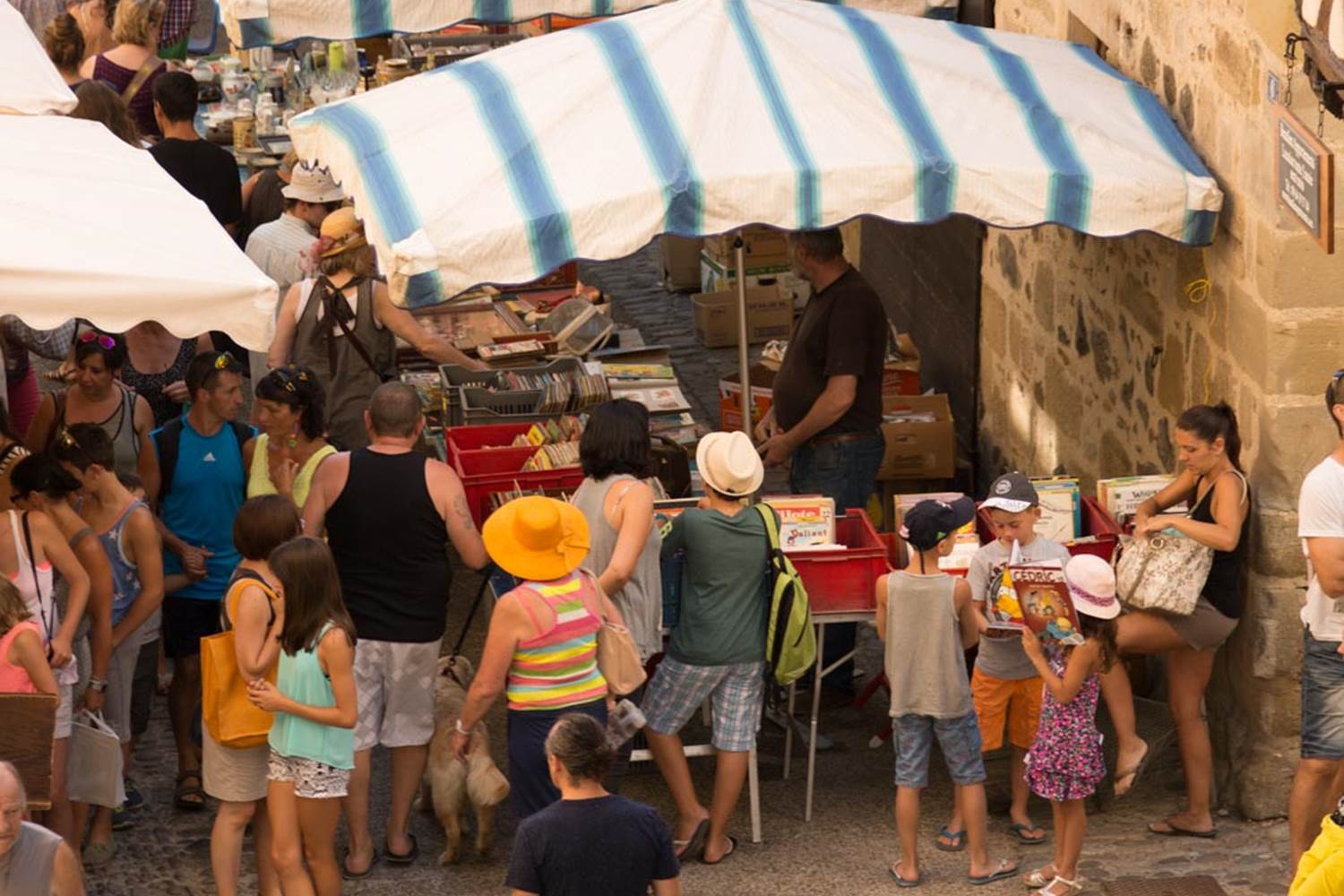 Brocante à Beaulieu